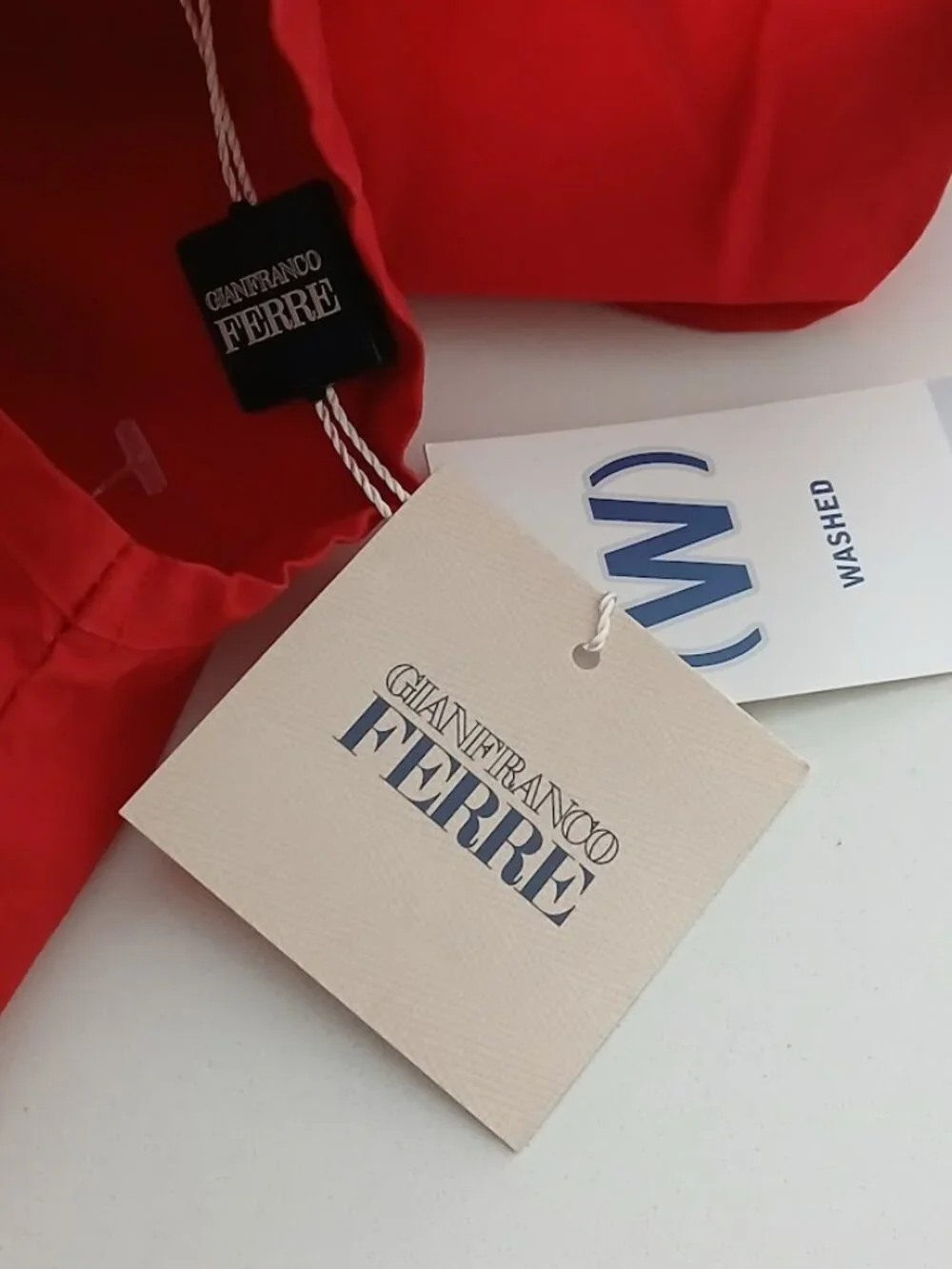 Gianfranco Ferre Baby Red 100% Cotton Hoody size 4 yrs - Picture 5 of 6